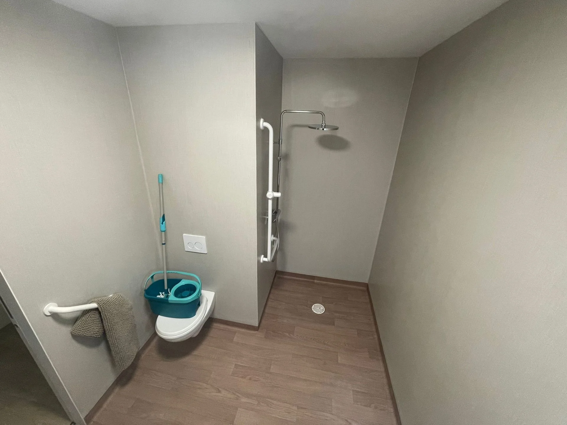 Villa Serena — rendu final soudé — ​Concept Douche PMR  à Toulouse